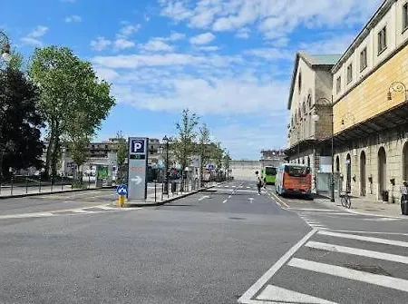 Centro I Roma 28 شقة *